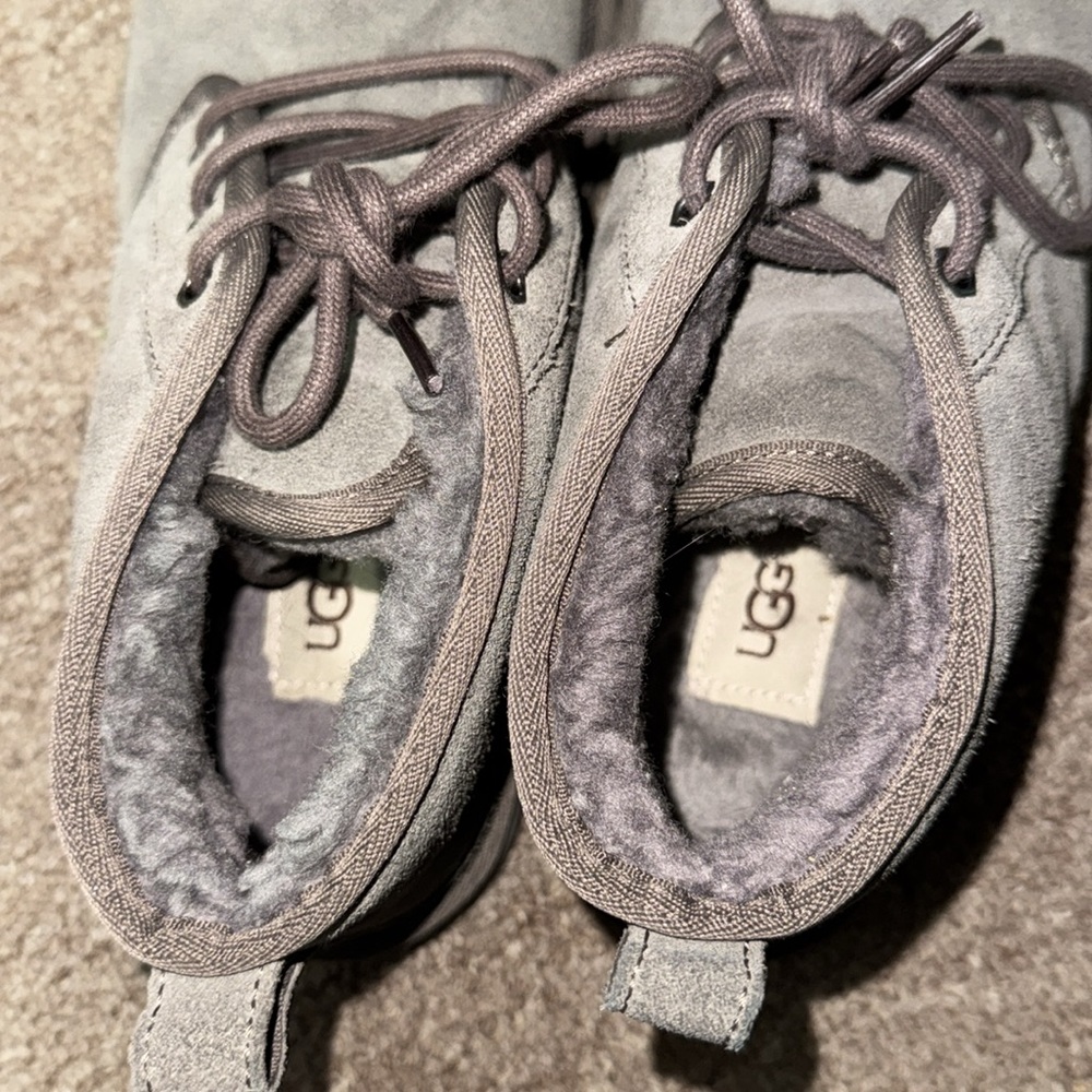 Grey Ugg Neumel Chukka Boot View 4